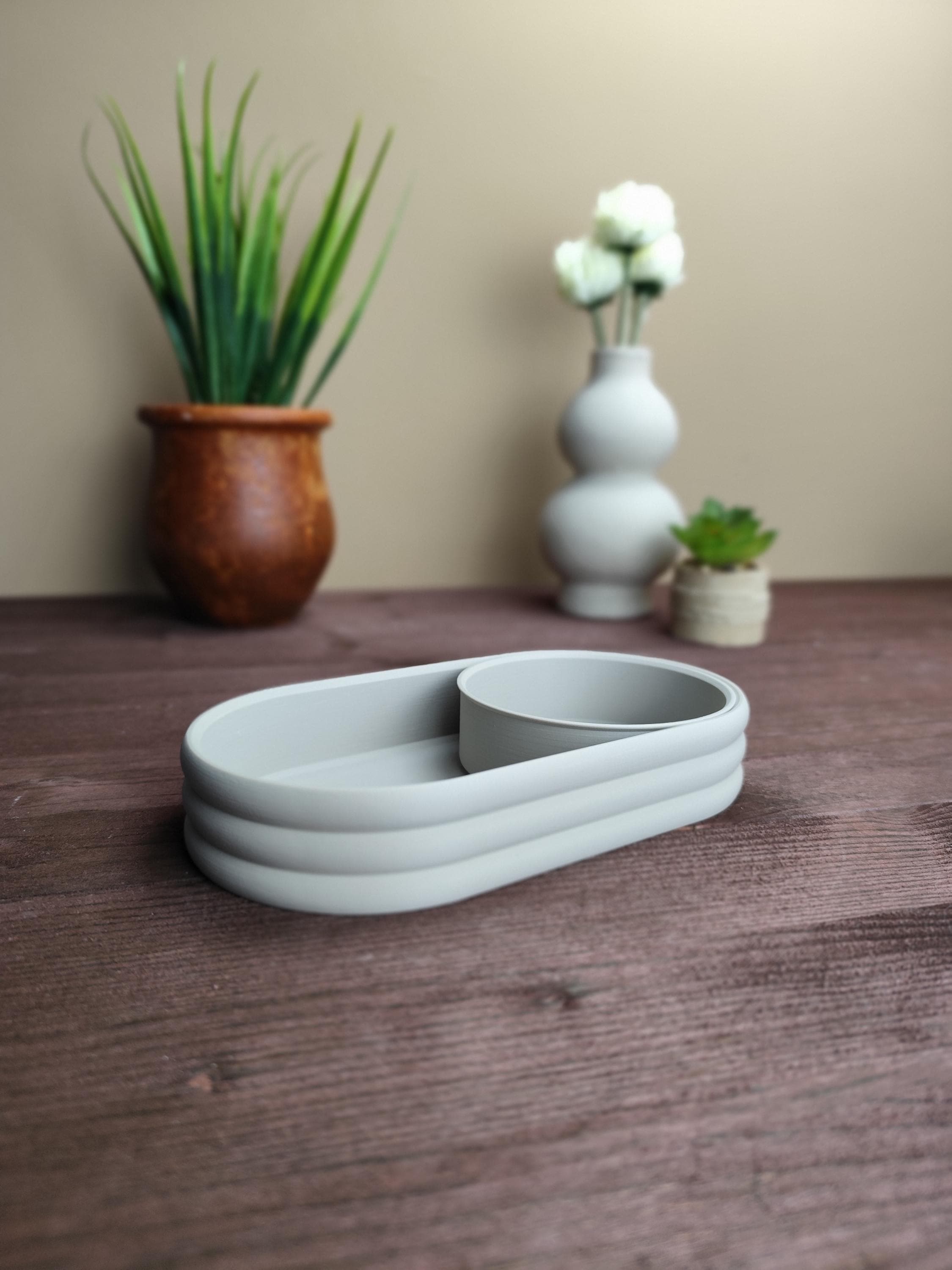 Mid-Century Modern Catch-All Tray with Sliding Coin Bowl, 3D Printed Ribbed Valet Tray, Modern Desk & Dresser Organizer