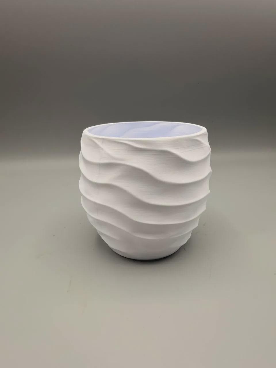 3D Printed Planter Pot, Modern Wavy Plant Holder, Geometric Home Decor, Indoor Planter for Desk Shelf Windowsill