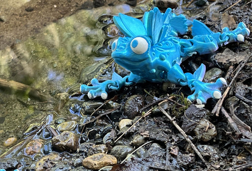 Articulated Flutter Frog Fidget Toy – Cute Desk Pet, Flexi Butterfly Frog Figurine, Sensory Stress Relief , Unique Fantasy Gift, 3D Printed