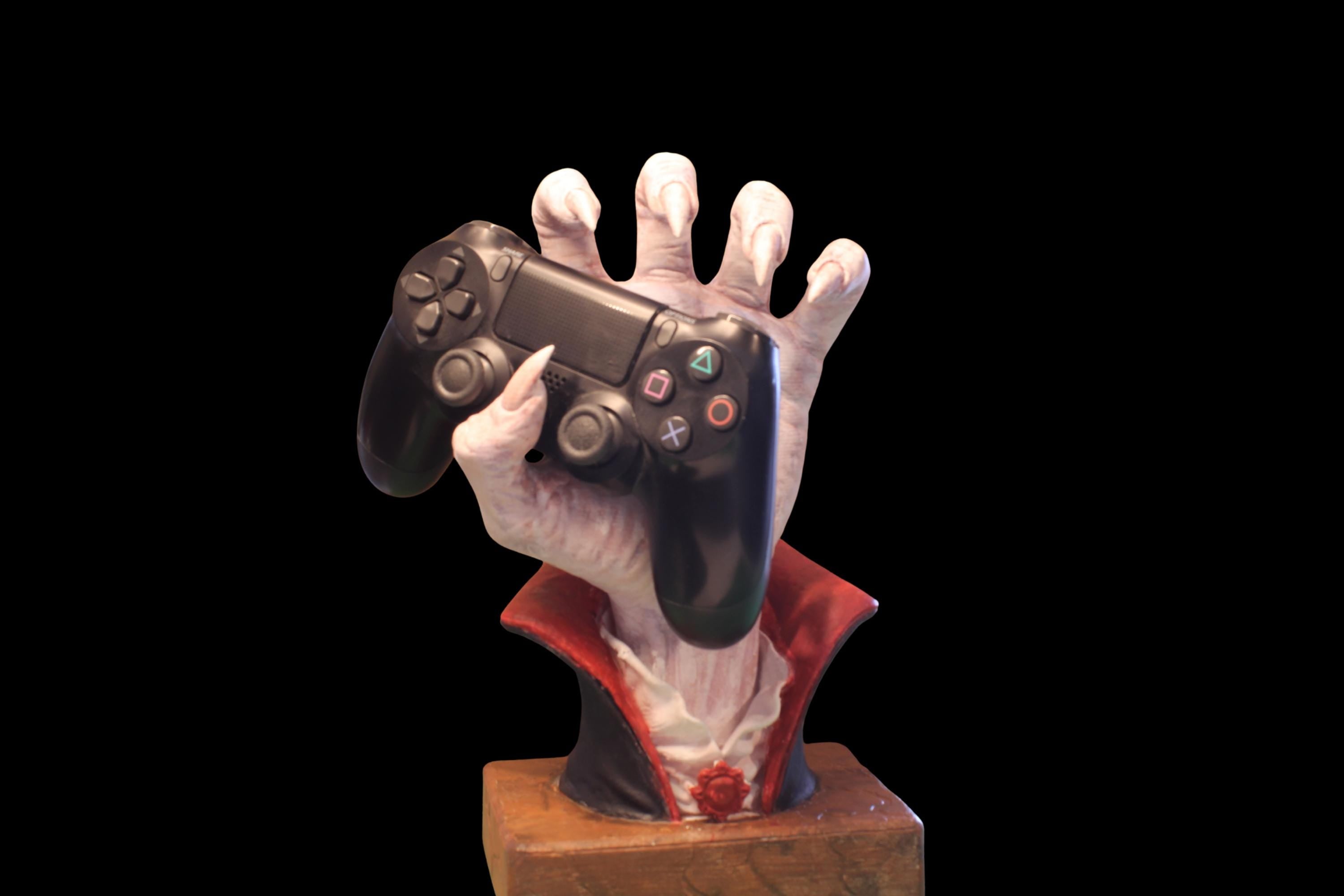 Vampire Hand Controller & Headphone Stand