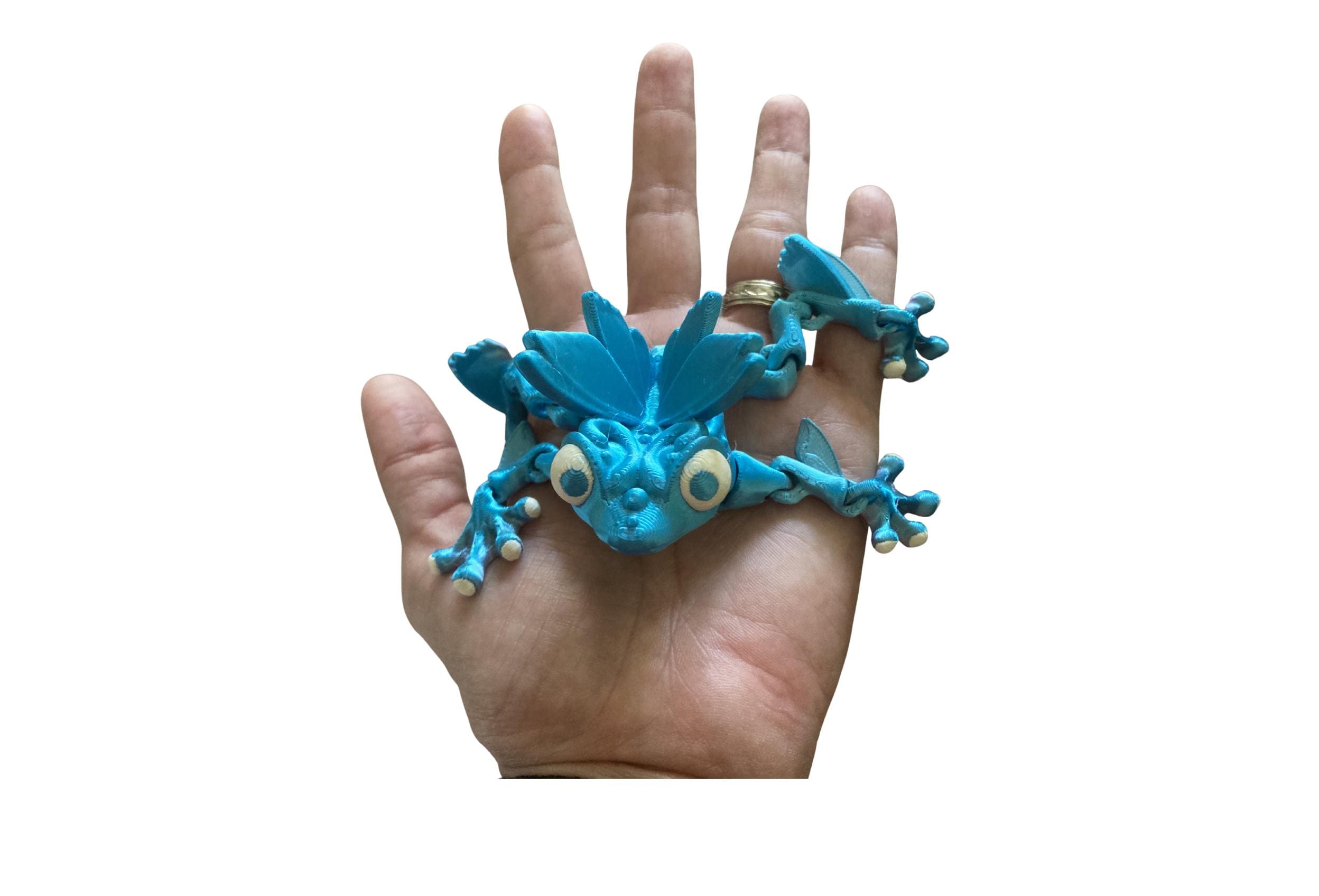 Articulated Flutter Frog Fidget Toy – Cute Desk Pet, Flexi Butterfly Frog Figurine, Sensory Stress Relief , Unique Fantasy Gift, 3D Printed