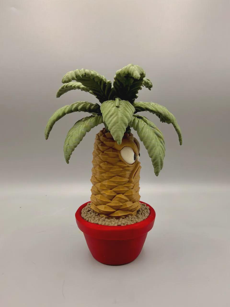 Grumpy Palm Figurine, Tropical Plant Who Refuses to Enjoy the Vacation