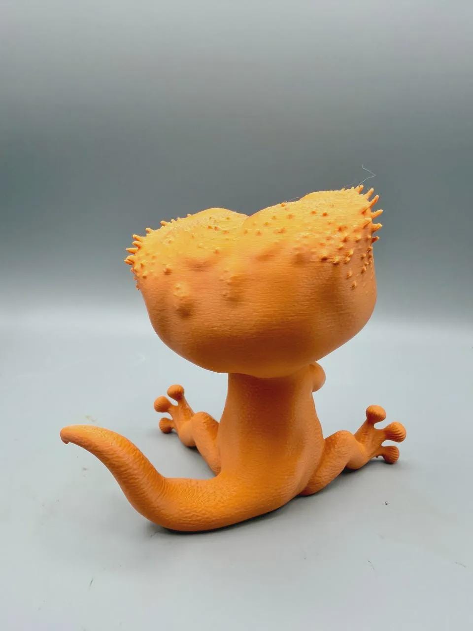 Grumpy Crested Gecko Figurine, Funny 3D Printed Desk Decor, Skeptical Lizard Collectible Gift